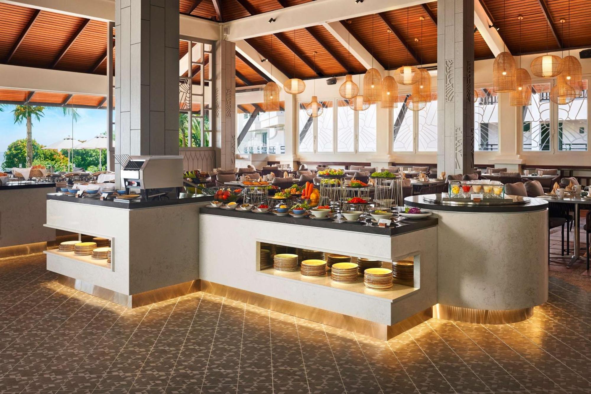 Doubletree By Hilton Damai Laut Hotel Lumut Exterior foto